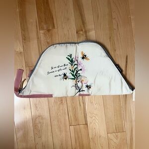 Lunch Bag by Roll’eat Floral and Bees